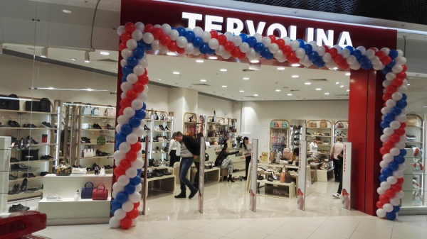 В ТРЦ «Акварель» открылся салон обуви TERVOLINA!